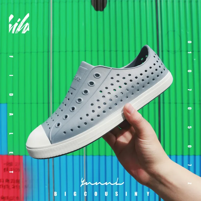 Kalın yumuşak düz ayakkabı mod - Sandal Sport Outdoor incelemesi ve fiyatı